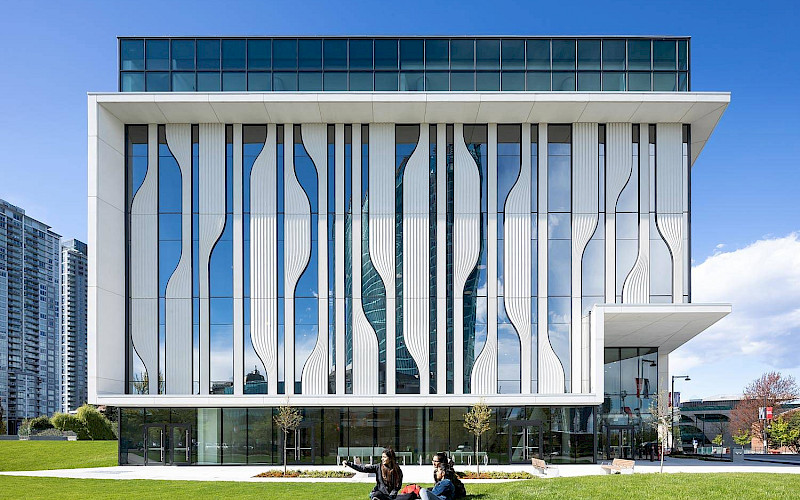 Simon Fraser University, Surrey, Kanada